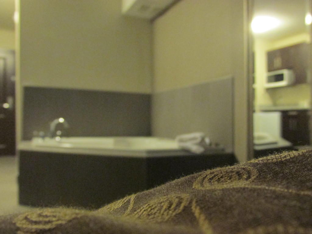 Sigma Inn & Suites Melville Chambre photo